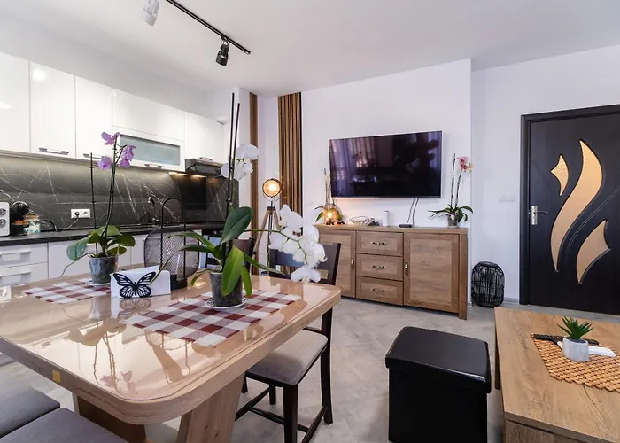 1-bedroom With Free Private Parking