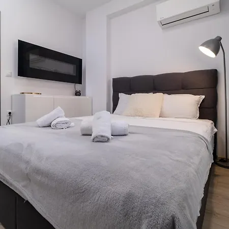 1-bedroom With Free Private Parking Plovdiv