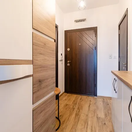 1-bedroom With Free Private Parking Plovdiv